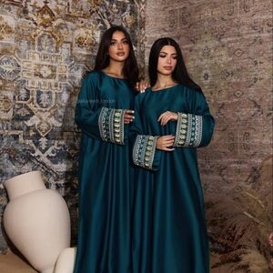 AL KAREEM Elegant Teal Embroidered Abaya
